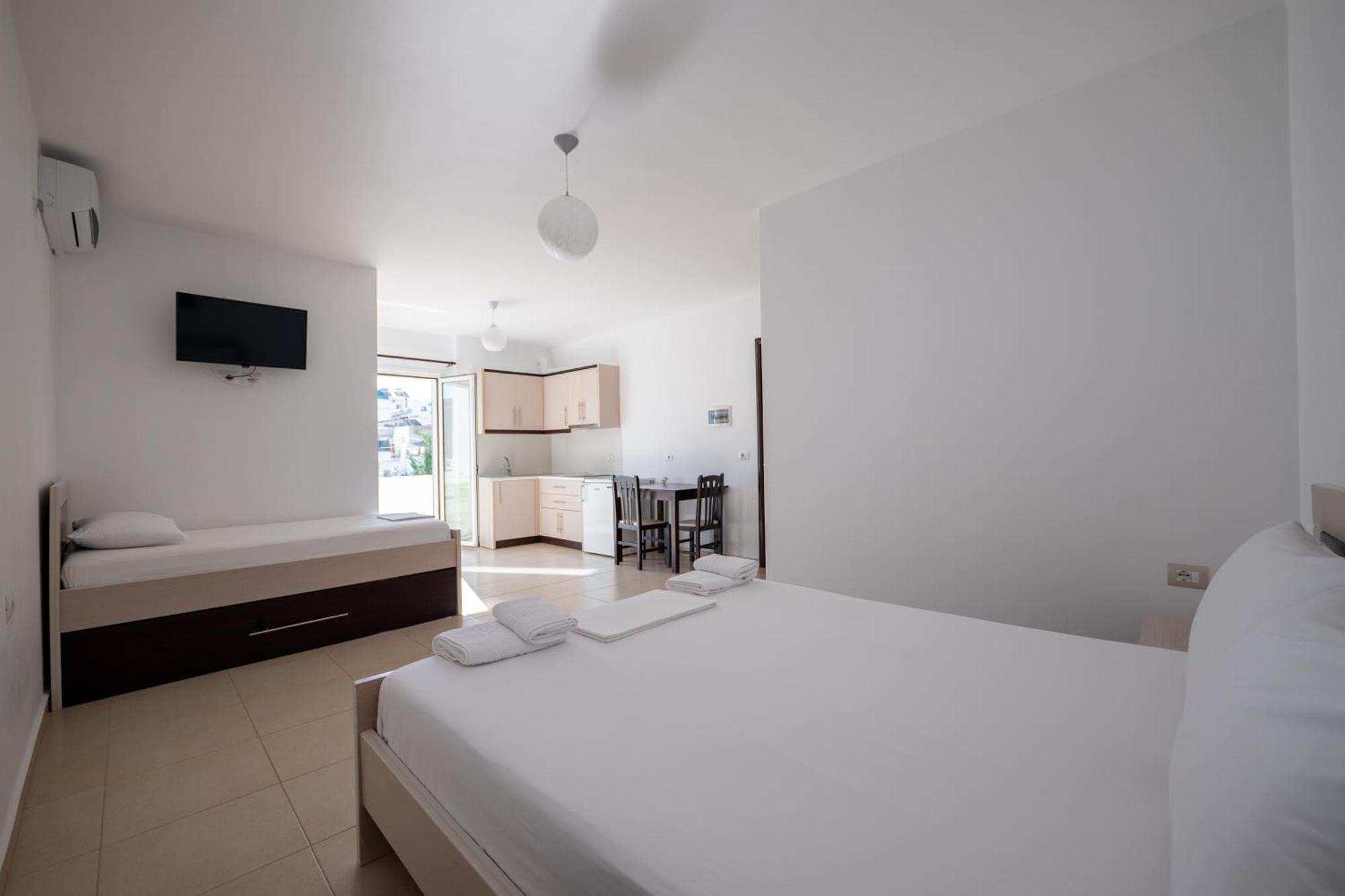 Apartments Aktea Ksamil Exterior photo
